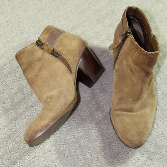 Guess Sz 8.5 Tan 'Veora" Stacked Heel Side Strap Leather Suede  Ankle Boots - Picture 1 of 6